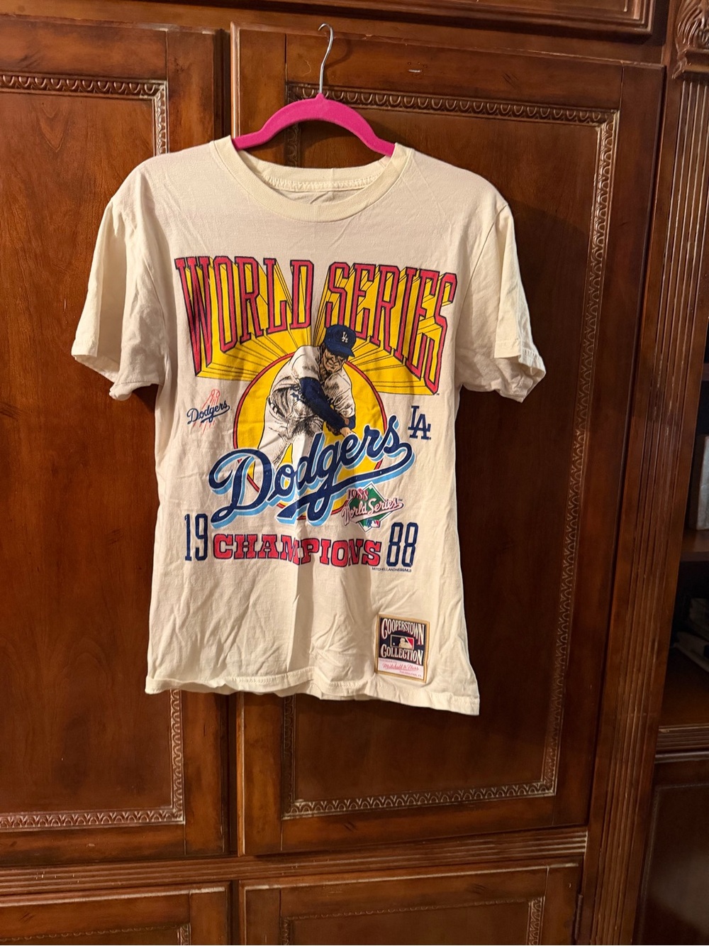 Mitchell & Ness Dodgers World Series Graphic Tee - Cream, Blue, Yellow